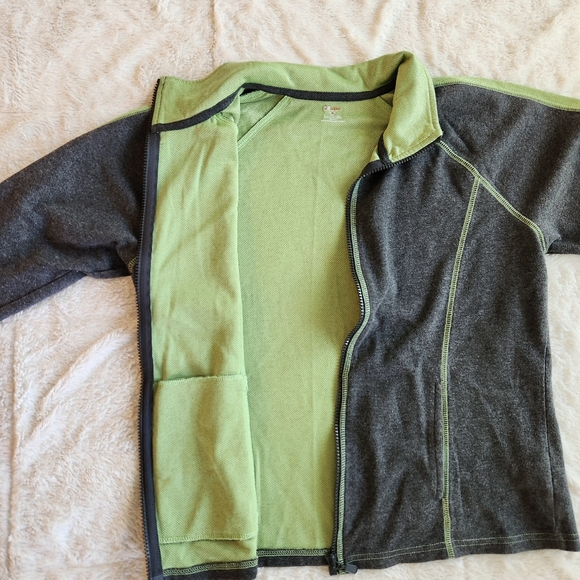 Sporty Comfy Gray & Green Ladies Jacket St. John's Bay Medium - Picture 8 of 8